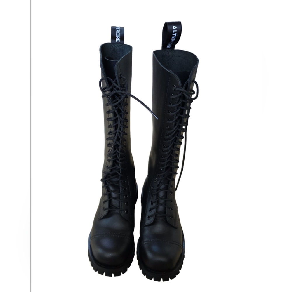 Alter Core Black Tall Lace Up Goth Boots EUC Size 36 EU 6 US